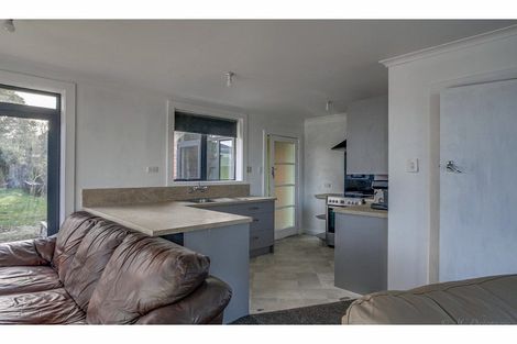 Photo of property in 16 Cambridge Street, Kensington, Timaru, 7910