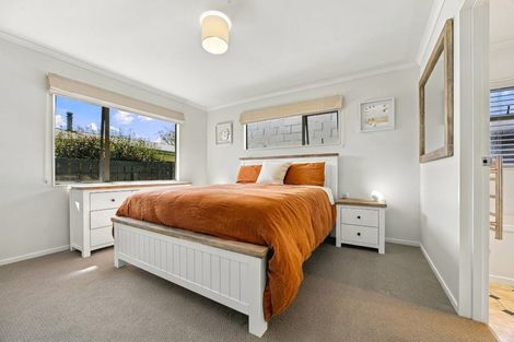 Photo of property in 1/86 Tamatea Road, Taupo, 3330