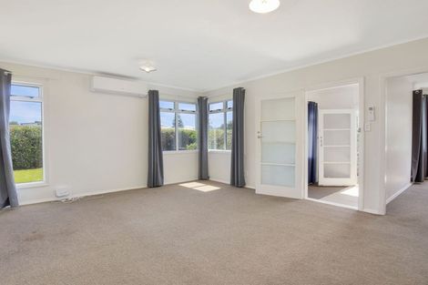 Photo of property in 68 Moana Street, Otaki Beach, Otaki, 5512