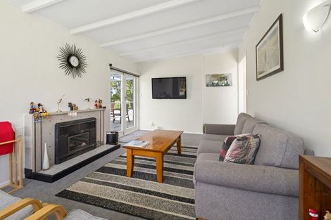 Photo of property in 23 Hennesey Road, Shannon, Palmerston North, 4474
