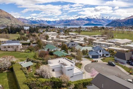 Photo of property in 11 Scaife Place, Wanaka, 9305