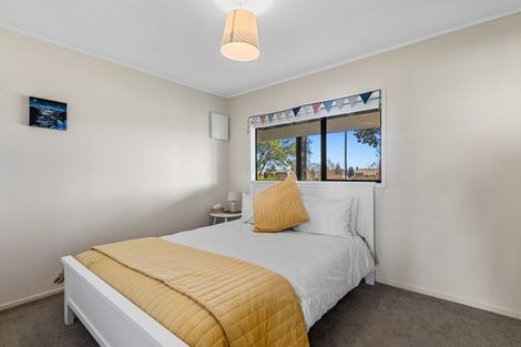 Photo of property in 32 Aoturoa Avenue, Rotoiti Forest, Rotorua, 3074