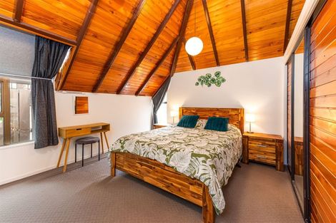 Photo of property in 2 Roland Lane, Mount Pleasant, Christchurch, 8081