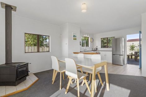 Photo of property in 309 Linton Crescent, Whangamata, 3620