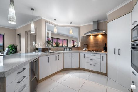 Photo of property in 8 Siemonek Rise, Bethlehem, Tauranga, 3110