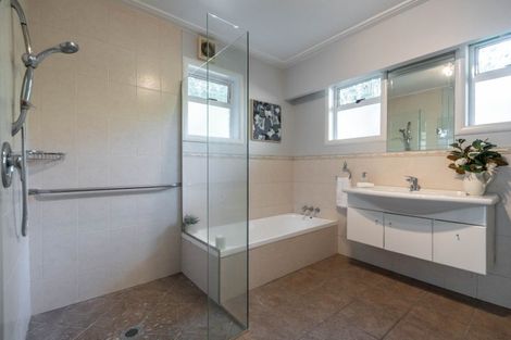 Photo of property in 12 Mansel Avenue, Hillcrest, Hamilton, 3216