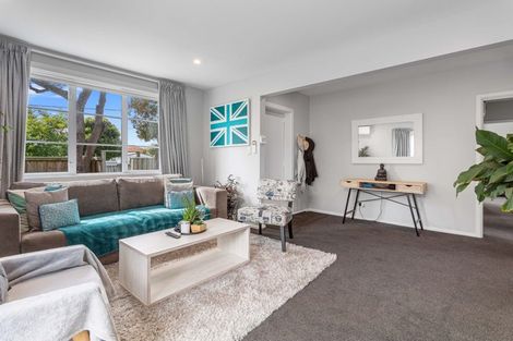 Photo of property in 6a Bayley Place, Spreydon, Christchurch, 8024