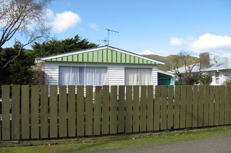 Photo of property in 232 Wellington Road, Wainuiomata, Lower Hutt, 5014
