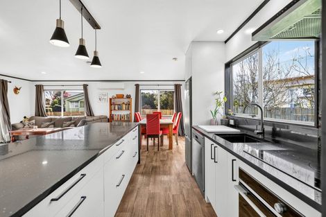 Photo of property in 37 Ema Street, Te Aroha, 3320