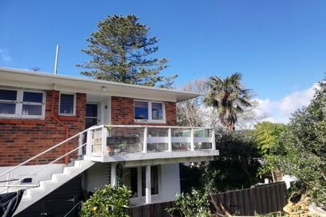 Photo of property in 4/162 Onewa Road, Northcote, Auckland, 0627