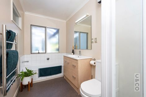 Photo of property in 75 Taylor Road, Waimauku, 0882