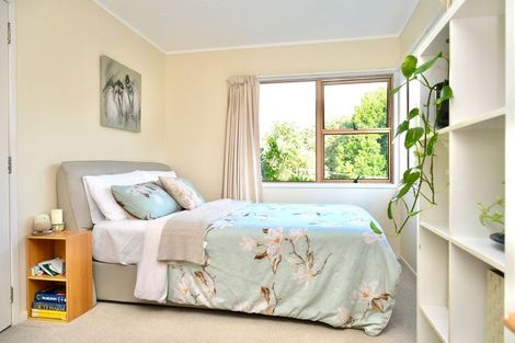 Photo of property in 11 View Road, Shelly Park, Auckland, 2014