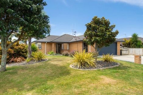 Photo of property in 154 Longview Drive, Papamoa Beach, Papamoa, 3118