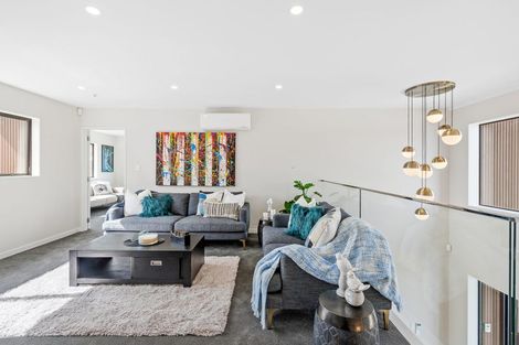 Photo of property in 17a Alexandra Street, Riverhead, 0820