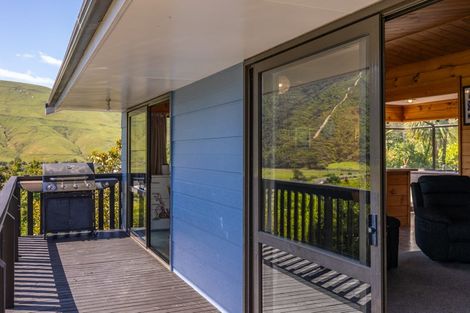 Photo of property in 17 Beach Place, Havelock, 7100