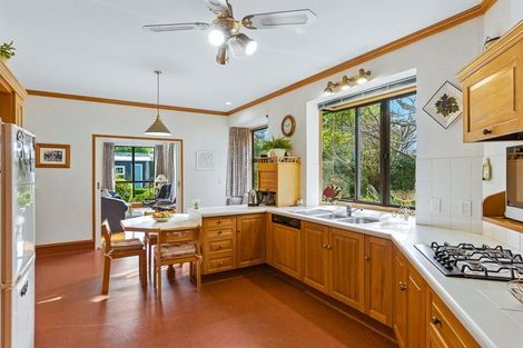 Photo of property in 7 Maple Lane, Waikanae, 5036