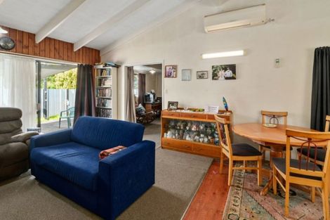 Photo of property in 9a Peter Place, Mangakakahi, Rotorua, 3015