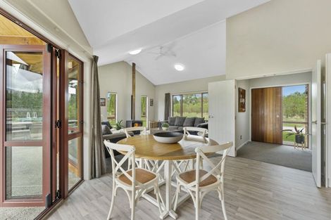 Photo of property in 94a Springvale Road, Clyde, Alexandra, 9391