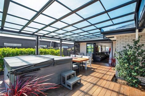 Photo of property in 28 Henrietta Street, Marshland, Christchurch, 8083