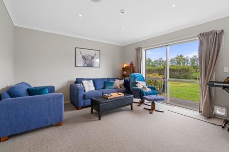 Photo of property in 47 Donalds Road, Upper Plain, Masterton, 5888