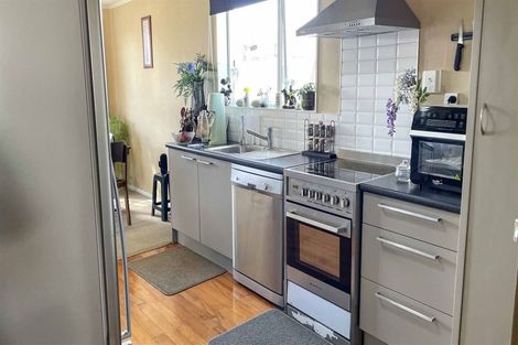 Photo of property in 77 O'byrne Place, Waikiwi, Invercargill, 9810