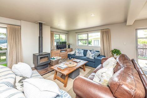 Photo of property in 27 Kent Road, Saint Johns Hill, Whanganui, 4501