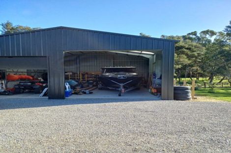 Photo of property in 5523 Masterton Castlepoint Road, Tinui, Masterton, 5889