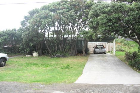 Photo of property in 97 The Esplanade, Raumati South, Paraparaumu, 5032