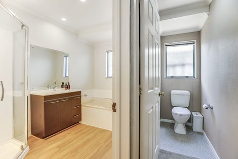 Photo of property in 20 Admiral Crescent, Flagstaff, Hamilton, 3210