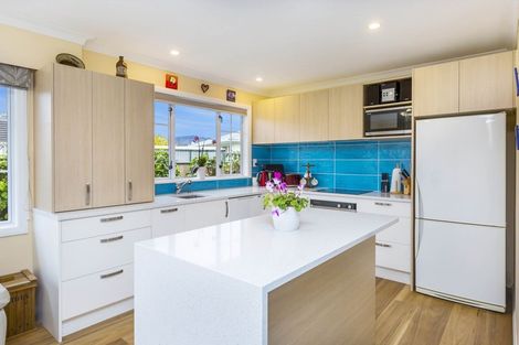 Photo of property in 7 Te Puni Grove, Elderslea, Upper Hutt, 5018