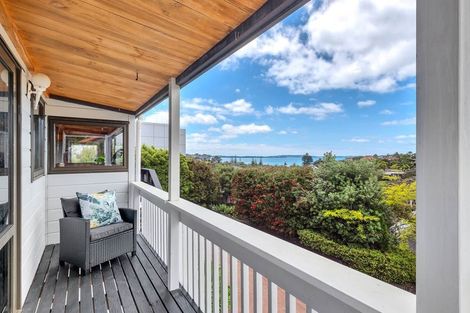 Photo of property in 2/18 Long Bay Drive, Torbay, Auckland, 0630