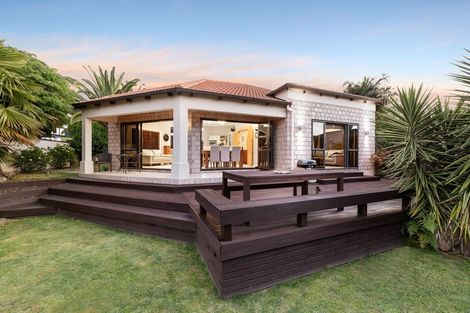 Photo of property in 2 Eyres Place, Ohauiti, Tauranga, 3112