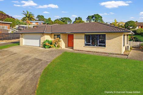 Photo of property in 40 Te Kauri Place, Helensville, 0800