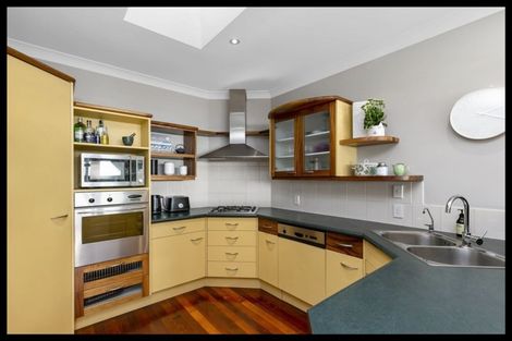 Photo of property in 68 Clark Street, Khandallah, Wellington, 6035