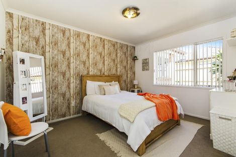 Photo of property in 26 Ploughmans Avenue, Pukekohe, 2120