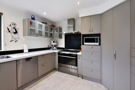 Photo of property in 19 Aratia Way, Richmond, 7020