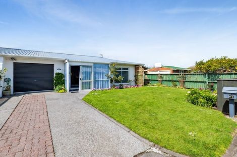Photo of property in 61 Murray Avenue, Hawera, 4610