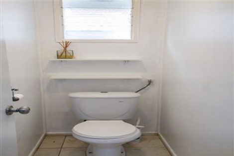 Photo of property in 3 Longburn Road, Henderson, Auckland, 0610