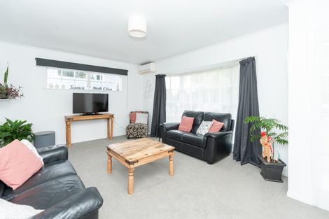 Photo of property in 9 Totara Drive, St Andrews, Hamilton, 3200