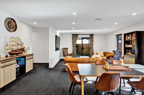 Photo of property in 11 Rua Place, Bell Block, New Plymouth, 4312