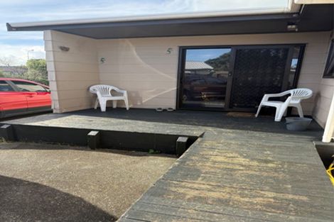 Photo of property in 23 Pukeko Street, Paraparaumu, 5032