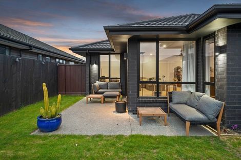 Photo of property in 11 Donne Street, Marshland, Christchurch, 8083