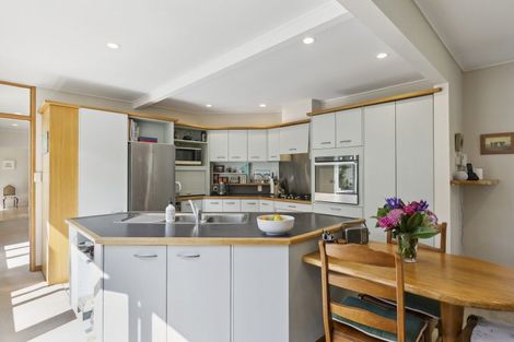 Photo of property in 8 Simla Crescent, Khandallah, Wellington, 6035