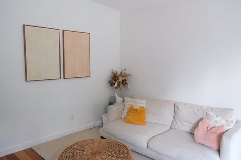 Photo of property in 20 Farnham Street, Mornington, Wellington, 6021