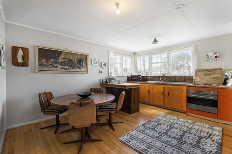 Photo of property in 11 Sandbrook Avenue, Otara, Auckland, 2023