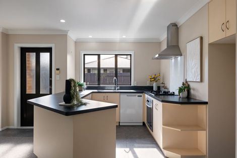 Photo of property in 10a Stewart Crescent, Hokowhitu, Palmerston North, 4410