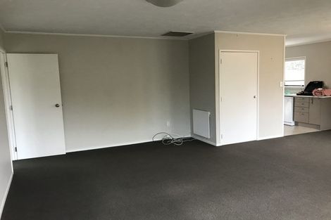 Photo of property in 128 Moire Road, West Harbour, Auckland, 0618