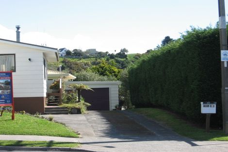 Photo of property in 1/159 Waitaha Road, Welcome Bay, Tauranga, 3112