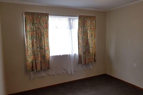 Photo of property in 6 Sabot Place, Massey, Auckland, 0614