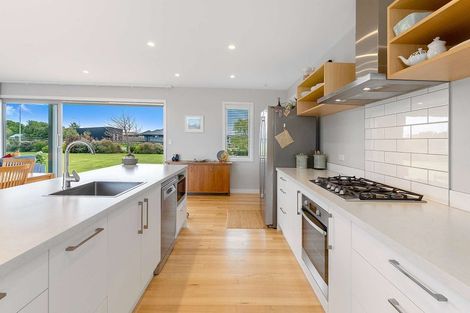 Photo of property in 2 Pukeko Way, Amberley, 7410